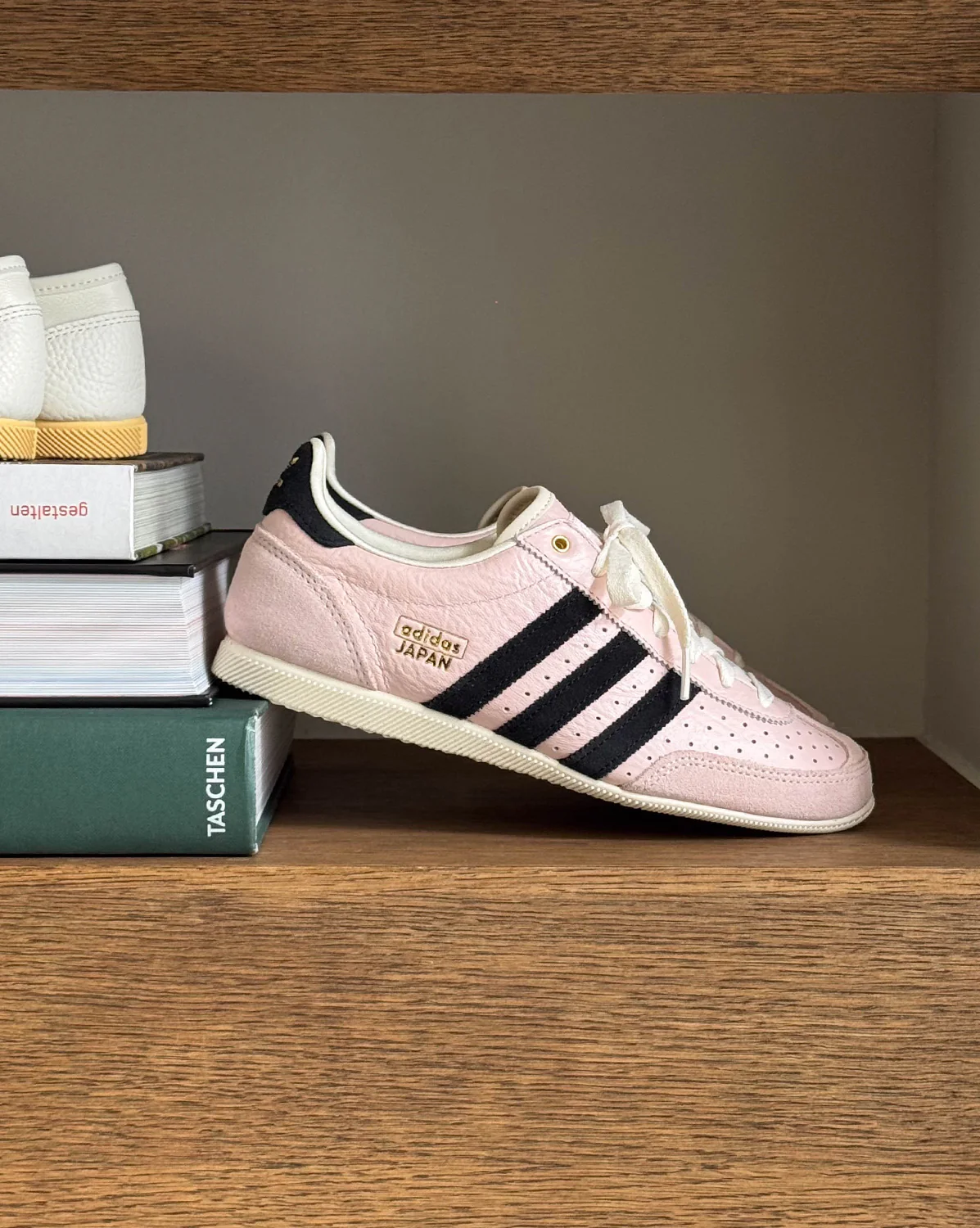 Adidas Japan W - Image 2