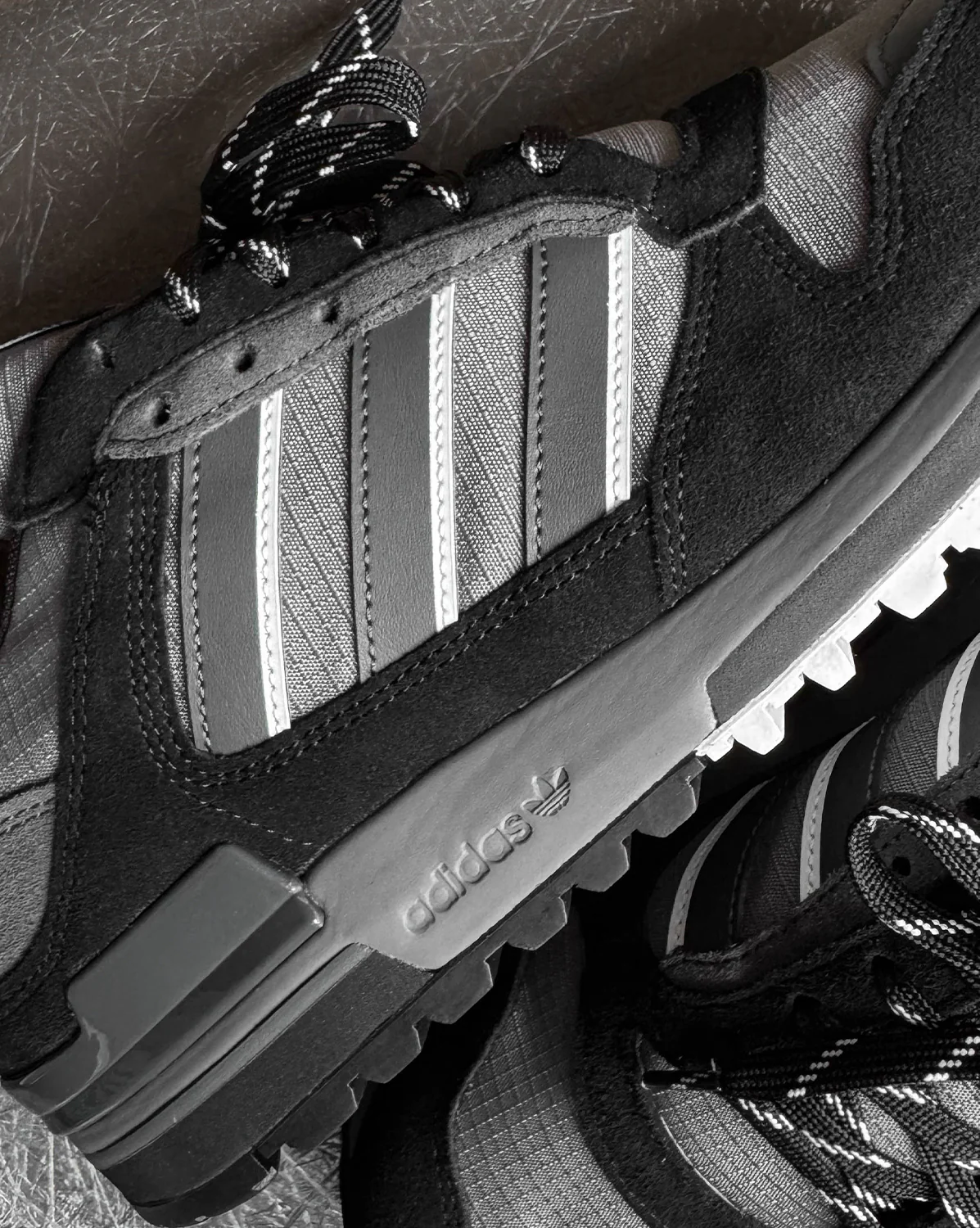 Adidas ZX 600 - Image 3