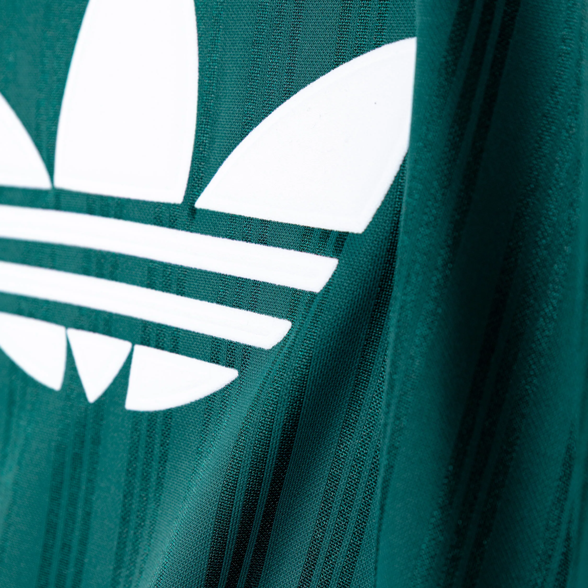 Adidas	Liverpool FC Polyester T-Shirt 95 - Image 4