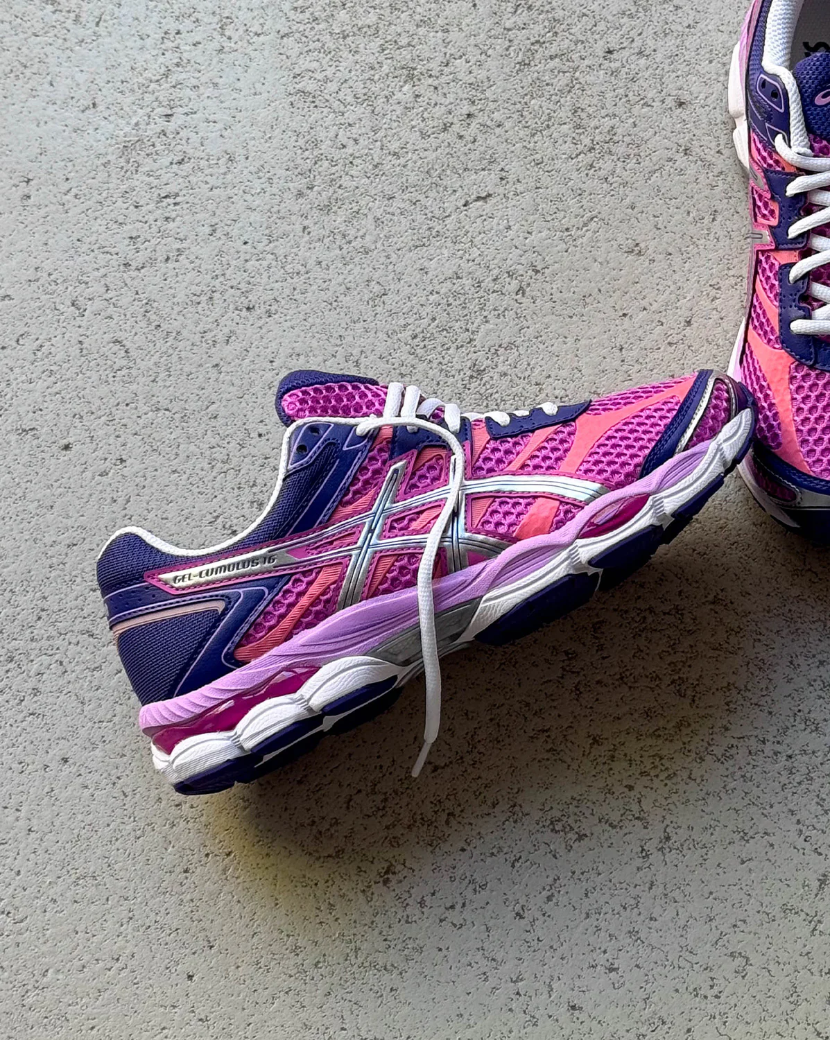Asics GEL-Cumulus 16 - Image 2