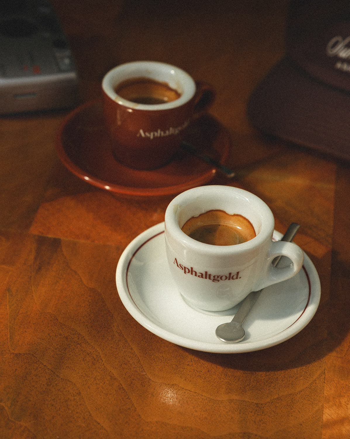 Asphaltgold Espresso Cup - Image 3