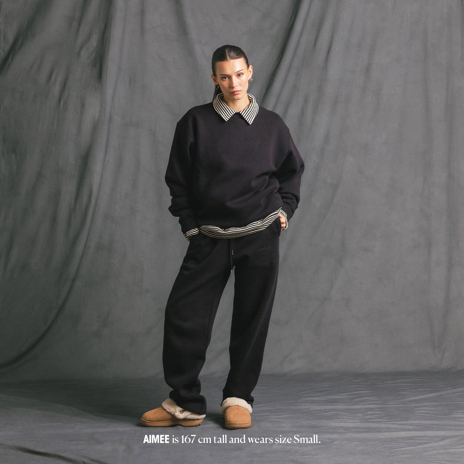 Asphaltgold Essential Crewneck - Image 2