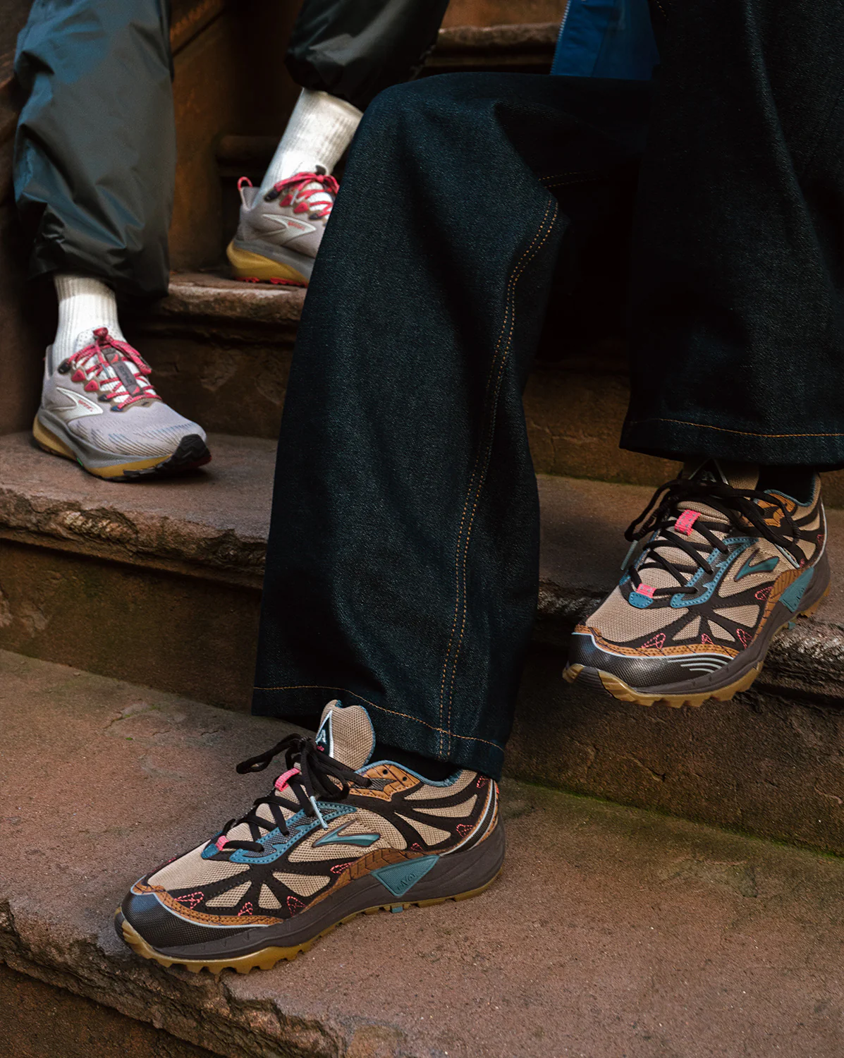 Brooks x Staple Cascadia 1 - Image 3