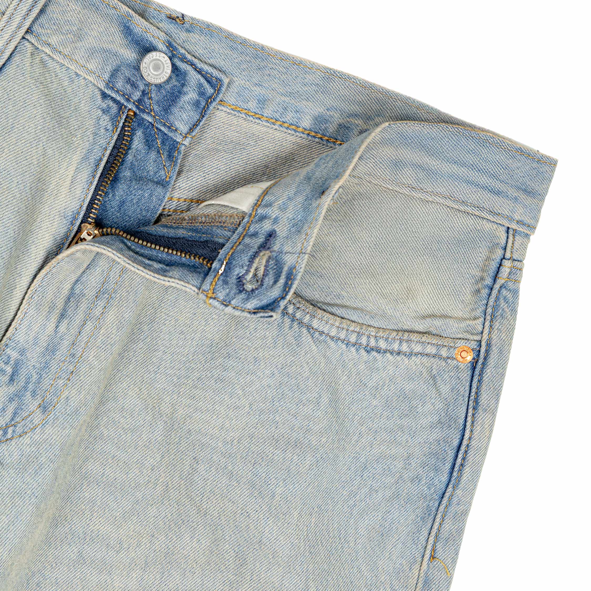 Levi's 478 Baggy Shorts - Image 3