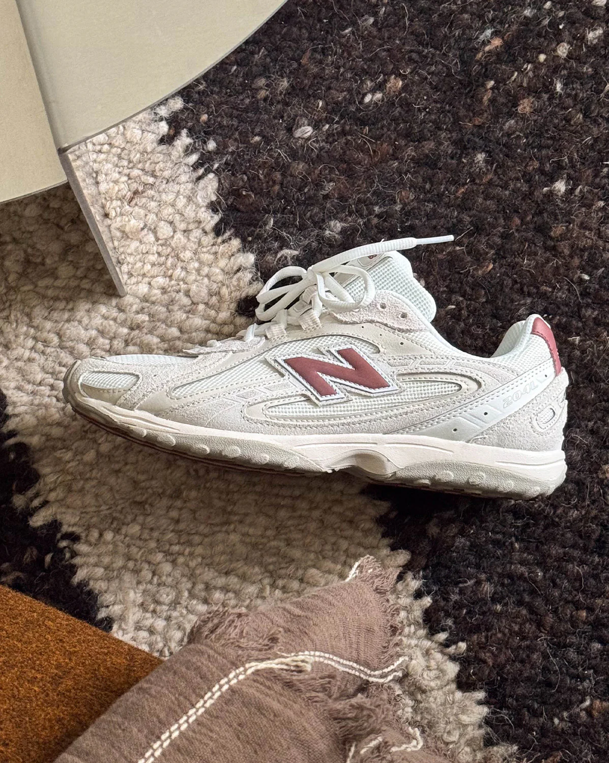 New Balance 204L - Image 2