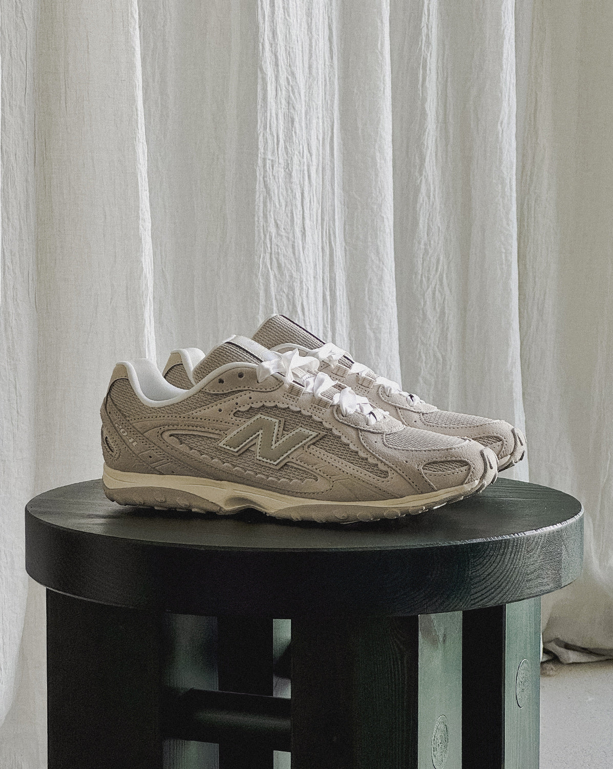 New Balance 204L *Ribbon Pack* - Image 2
