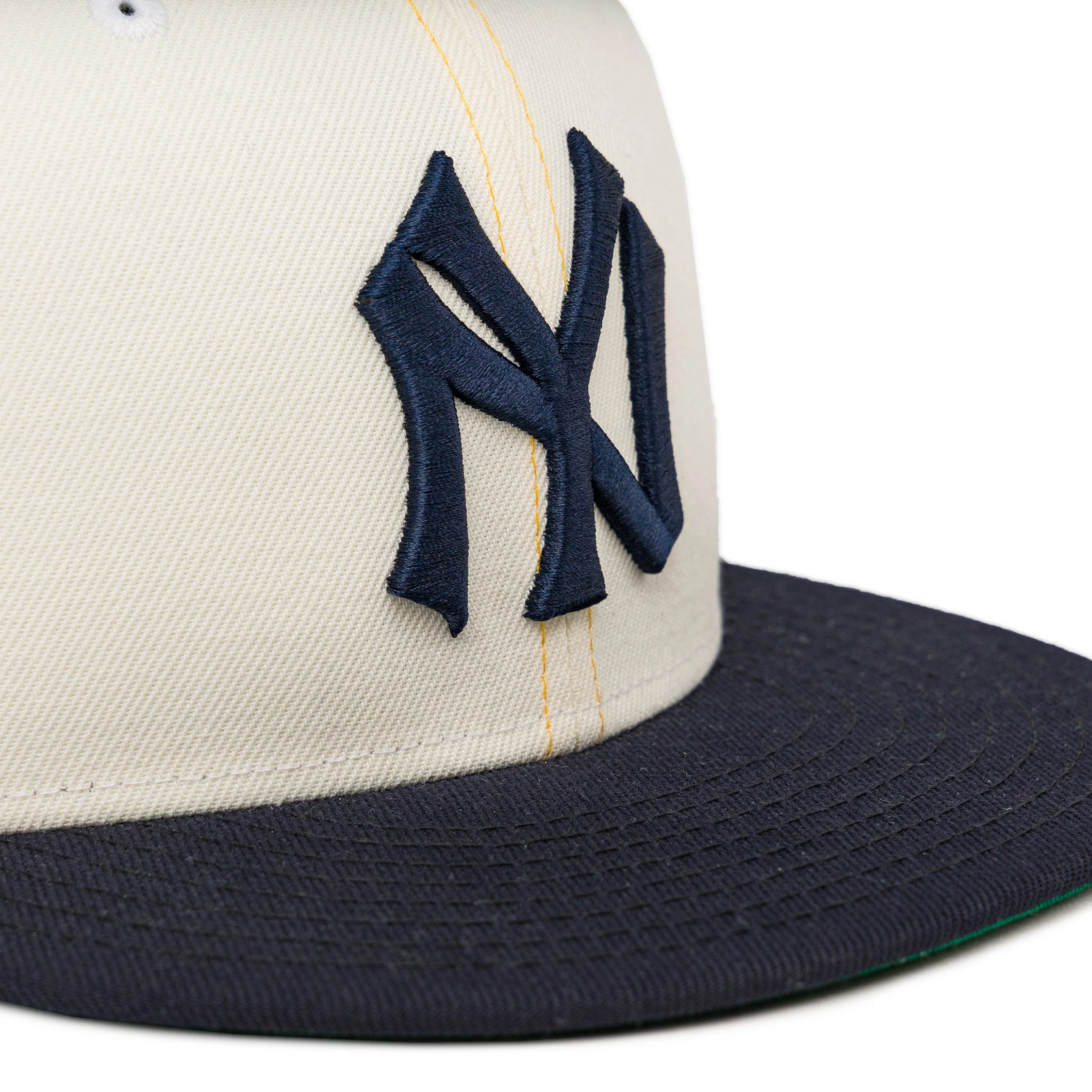 New Era MLB New York Yankees 59FIFTY Fitted Cap - Image 2