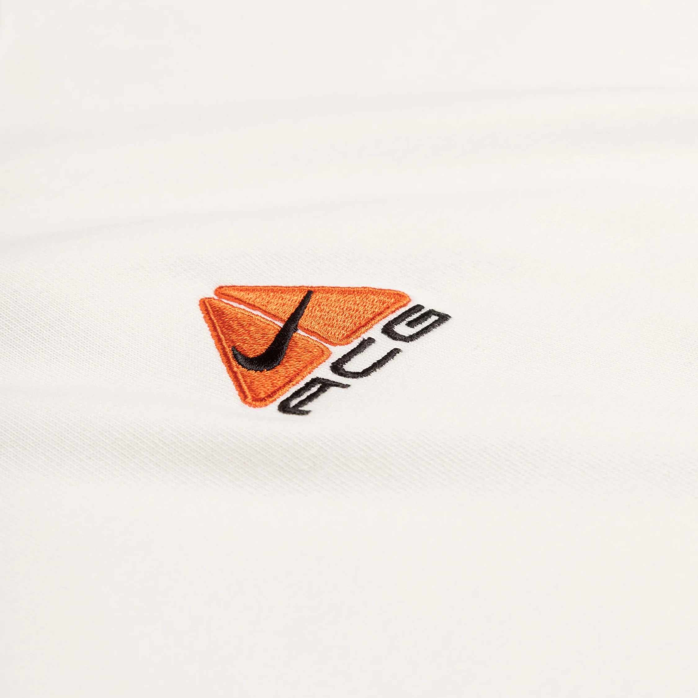 Nike ACG Lungs Tee - Image 3