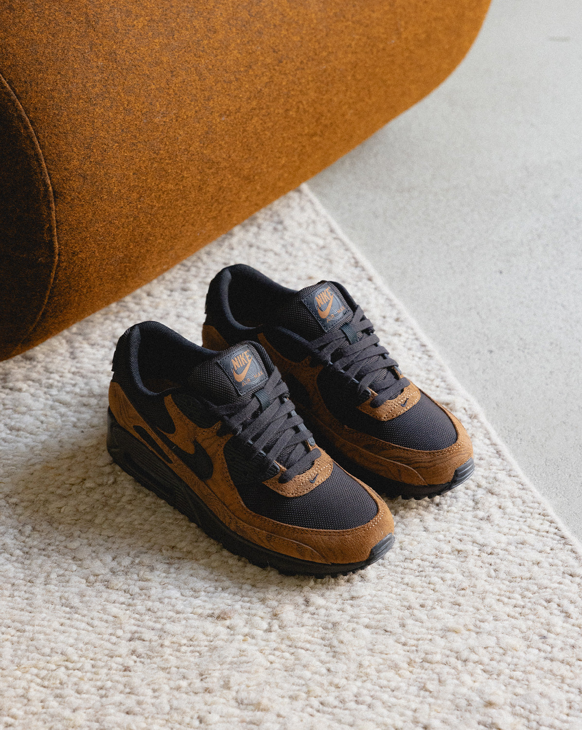 Nike Air Max 90 Premium - Image 2