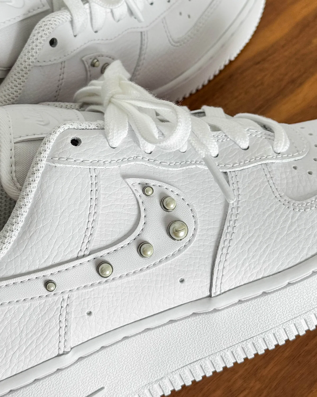 Nike Wmns Air Force 1 '07 *Pearlized* - Image 3