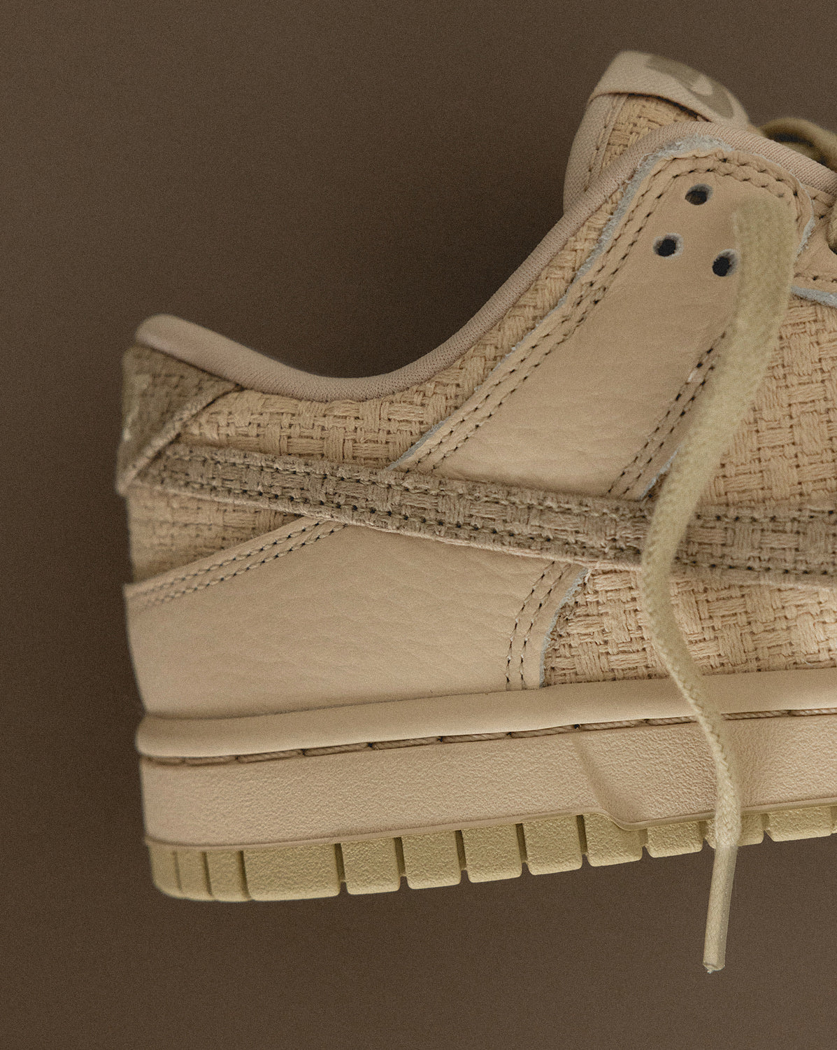 Nike Wmns Dunk Low - Image 3