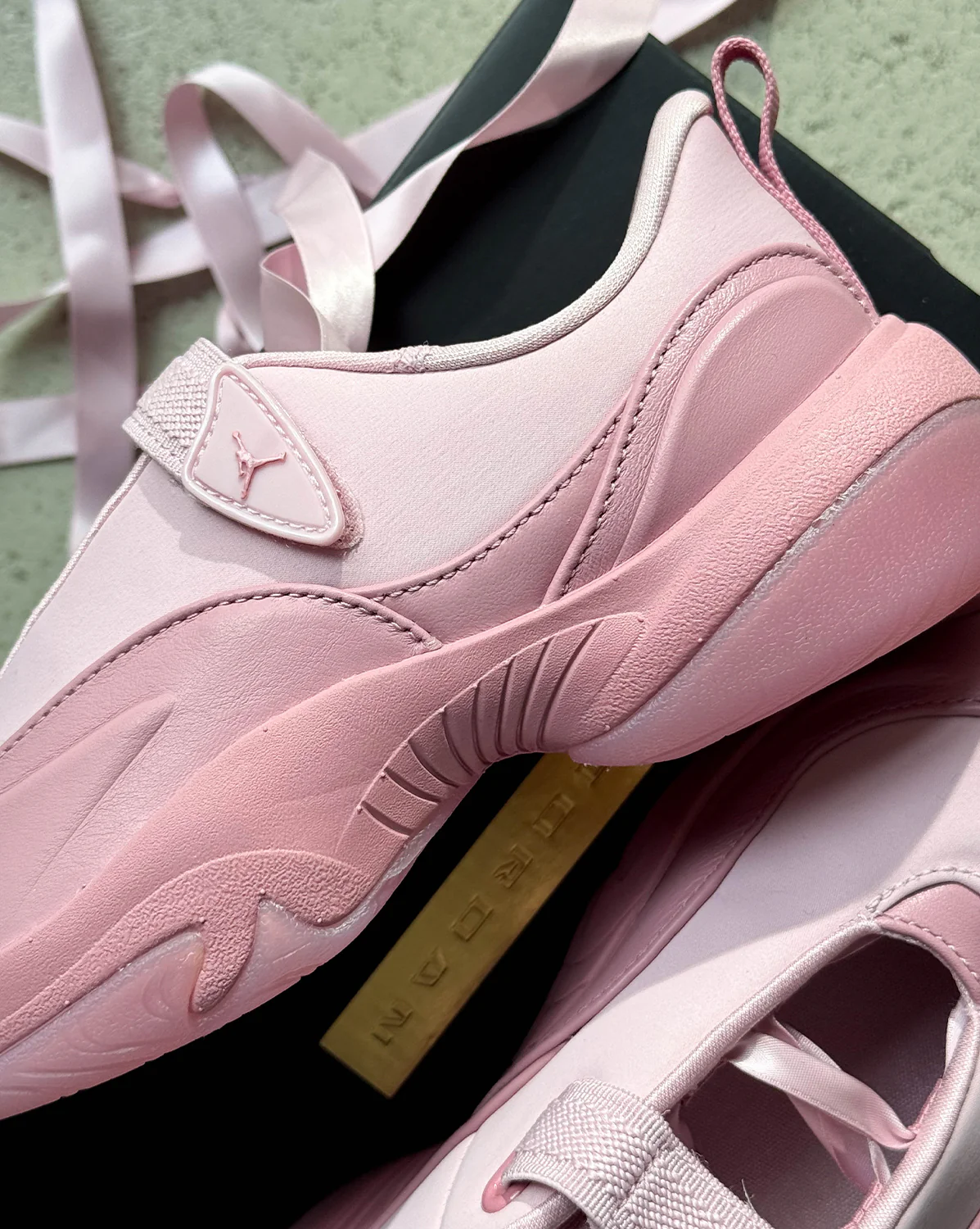 Nike Wmns Jordan Pointe - Image 3