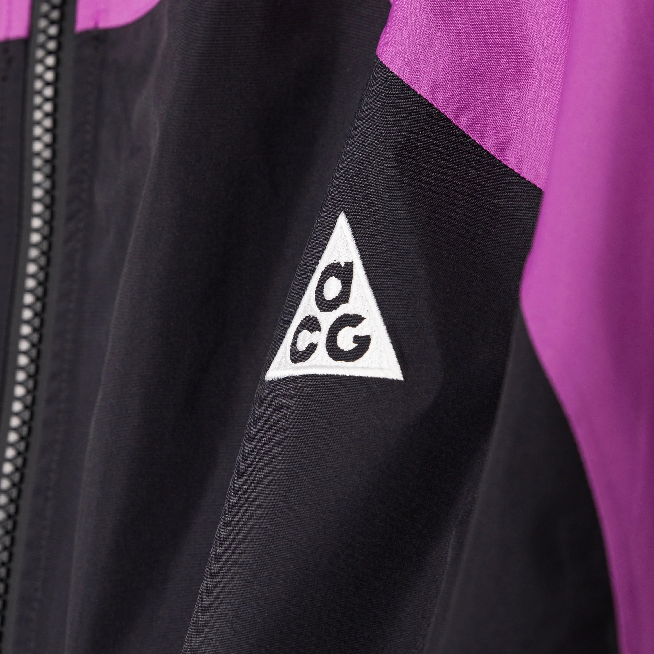 Nike	ACG *Phantazma* Storm-Fit ADV Rain Jackett - Image 5
