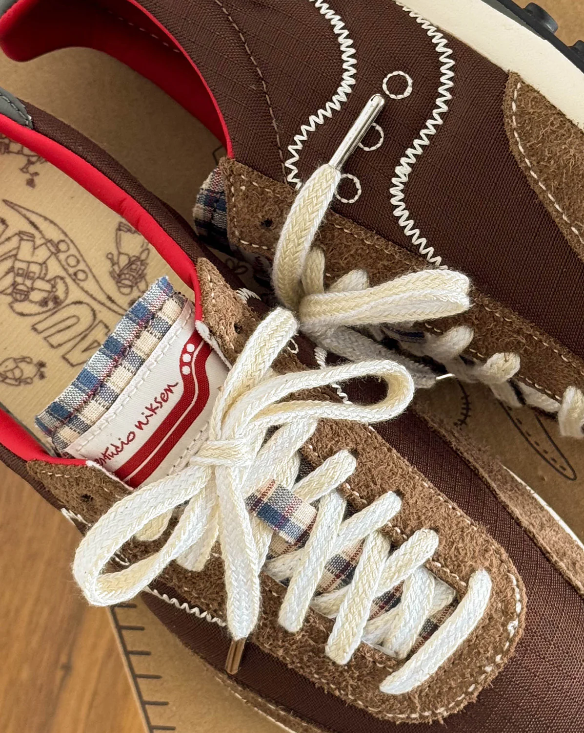 Saucony x Estudio Niksen Trainer 80 - Image 3