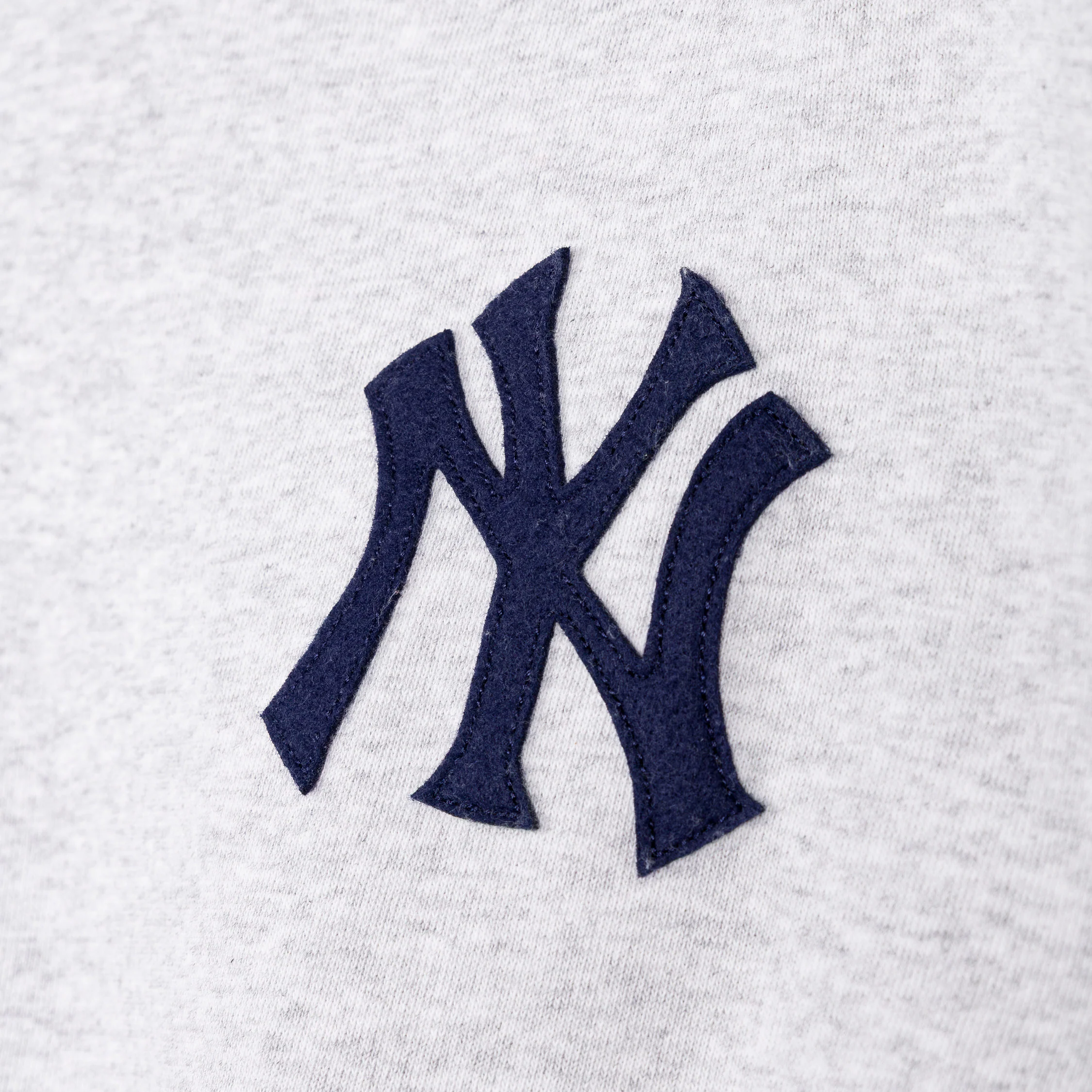 Sporty & Rich Heritage Yankees Serif Sweatpant - Image 5